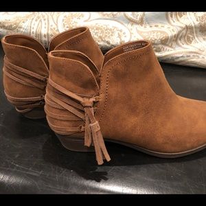 Booties, low heel